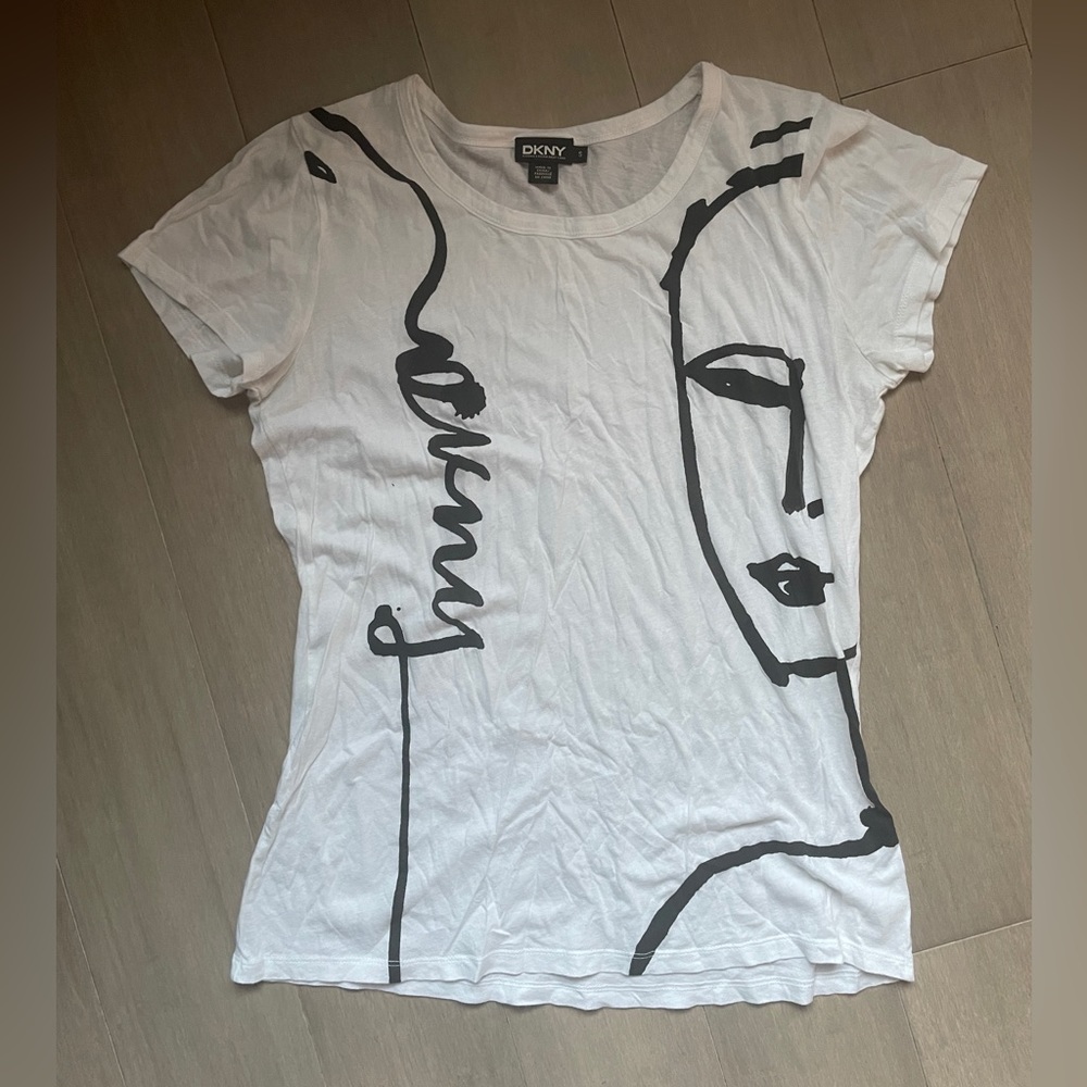 DKNY Graphic Tee